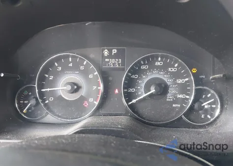 2010 Subaru Outback 2.5I Premium z USA, uszkodzony, nr VIN 4S4BRBCCXA3375017